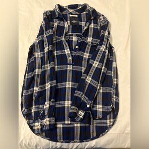American Eagle Small plaid long sleeve